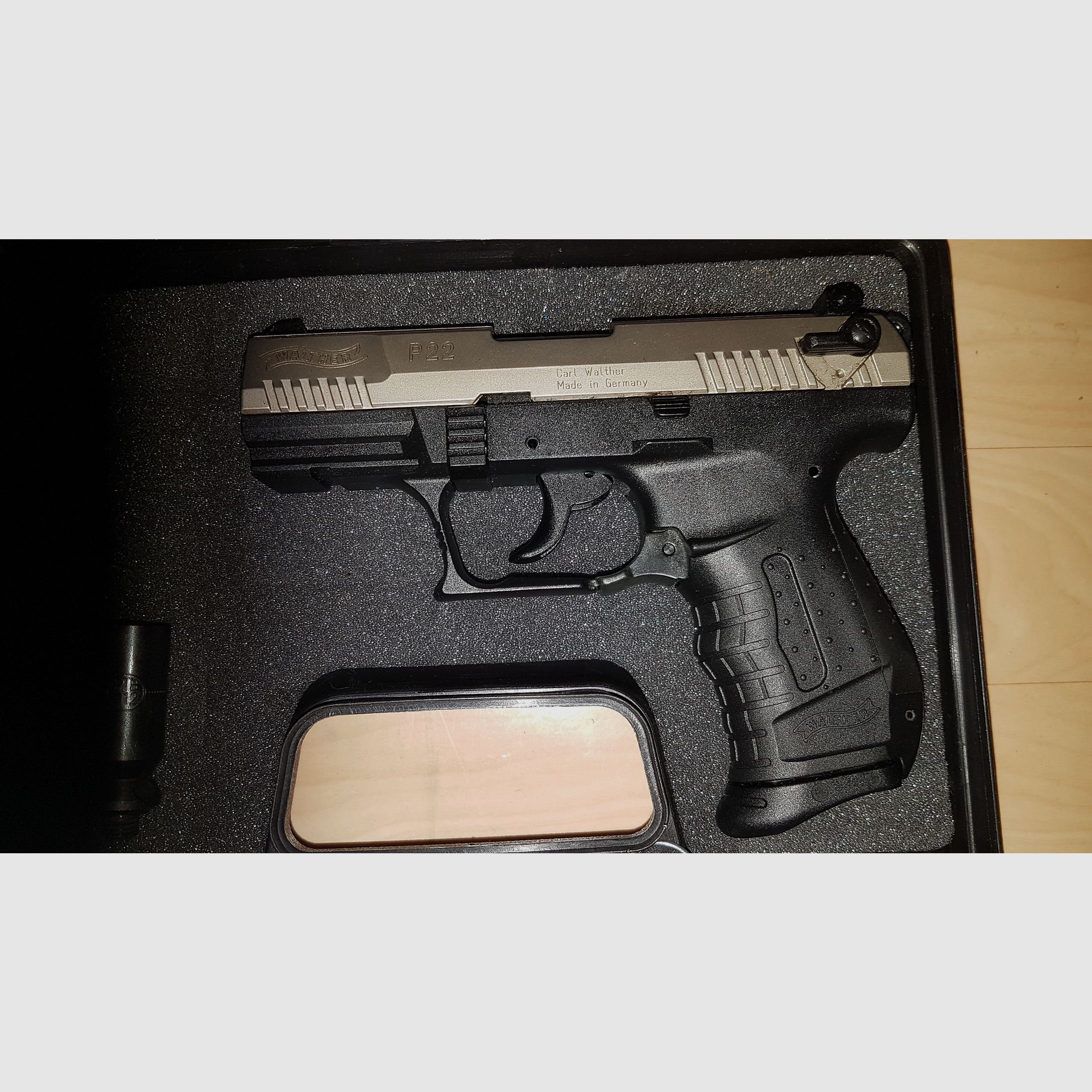 WALTHER P22 Pistolet d'alarme 9 mm P.A.K. Nickelé