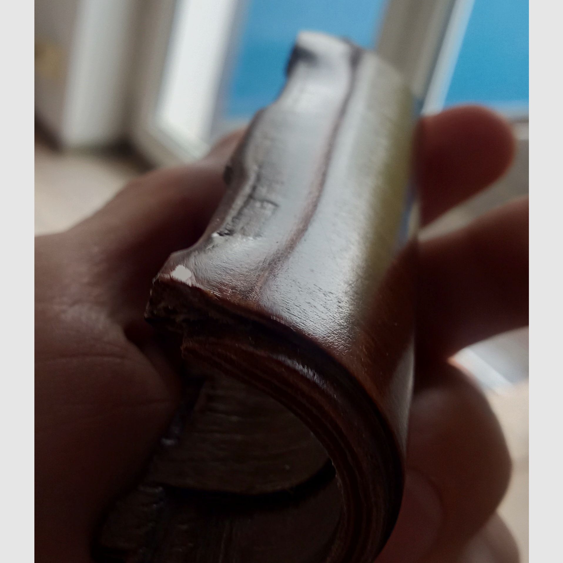 Protezione in legno per AKS-74u / Krinkov russo con molla e distanziatore Tula circa 1985 protezione in legno AKSU