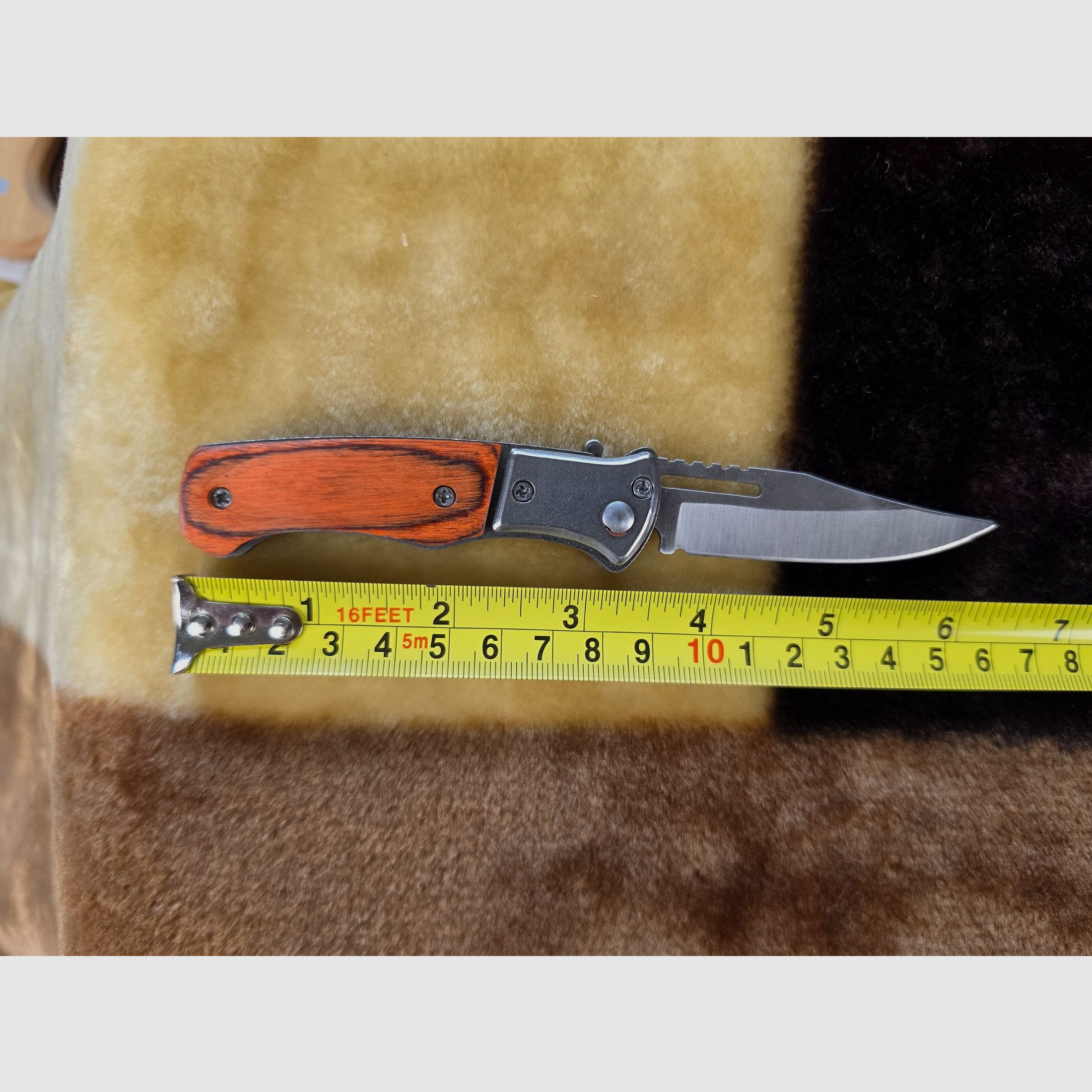 Kompaktes Klappmesser mit Echtholz-Griffschalen & Gürtelclip – EDC Taschenmesser, Bild 4 von 5