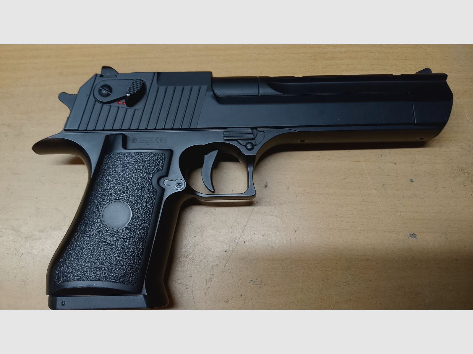 Cyma CM 121 Desert Eagel AEP airsoft