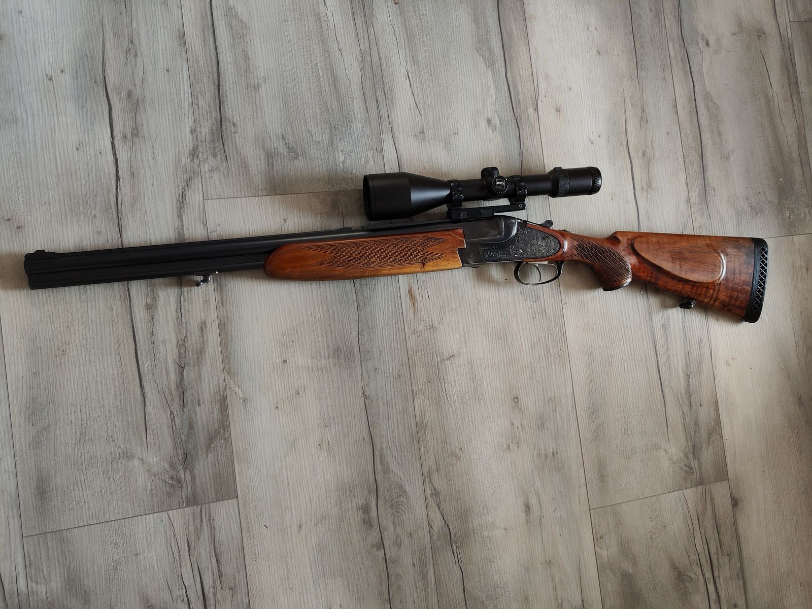 Complete offer of weapons and ammunition due to hunting termination