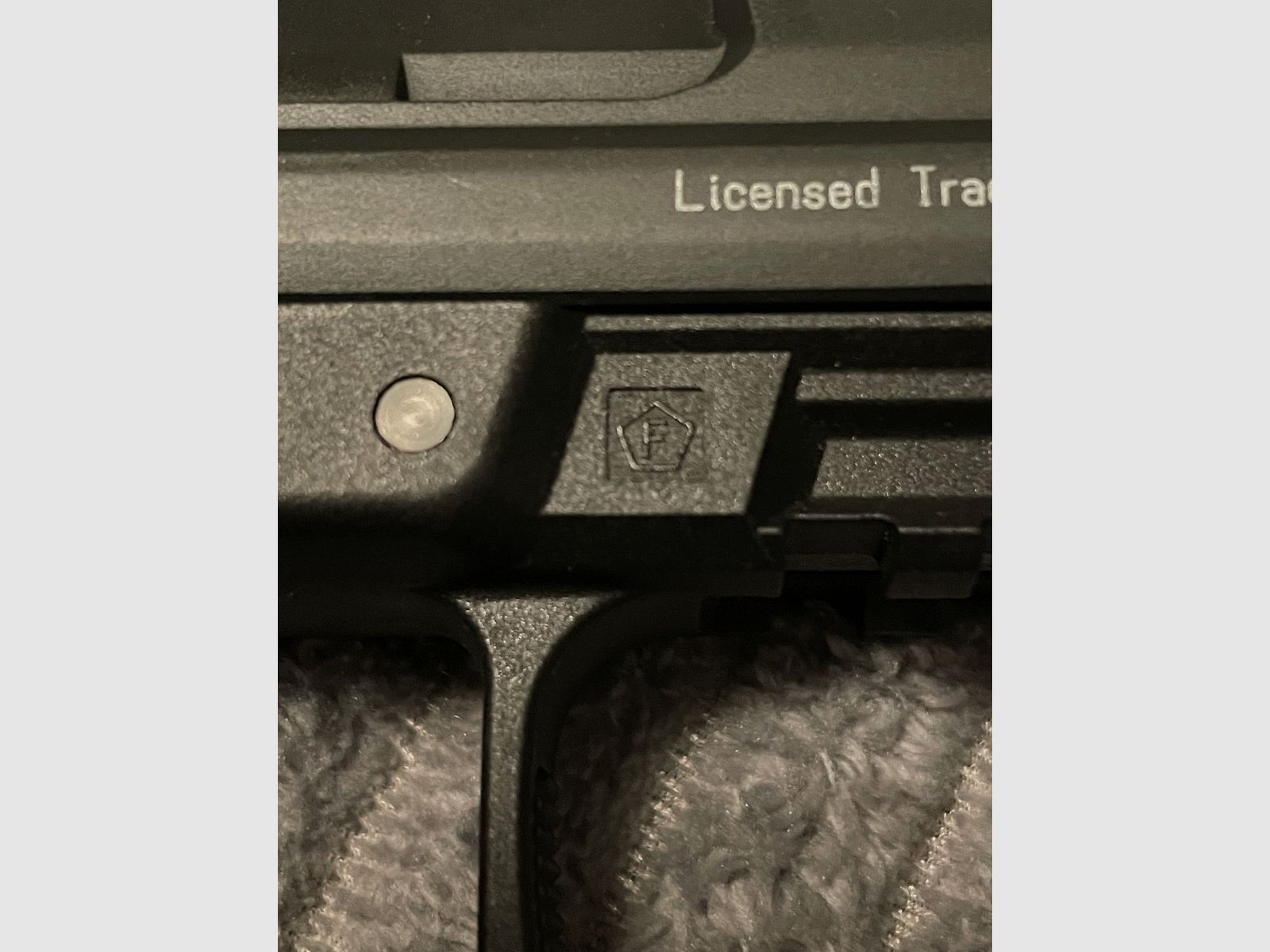 Umarex Heckler&Koch P30, CO2 4,5mm(.177 cal.) Diabolo & 4,5mm(.177cal.) BB