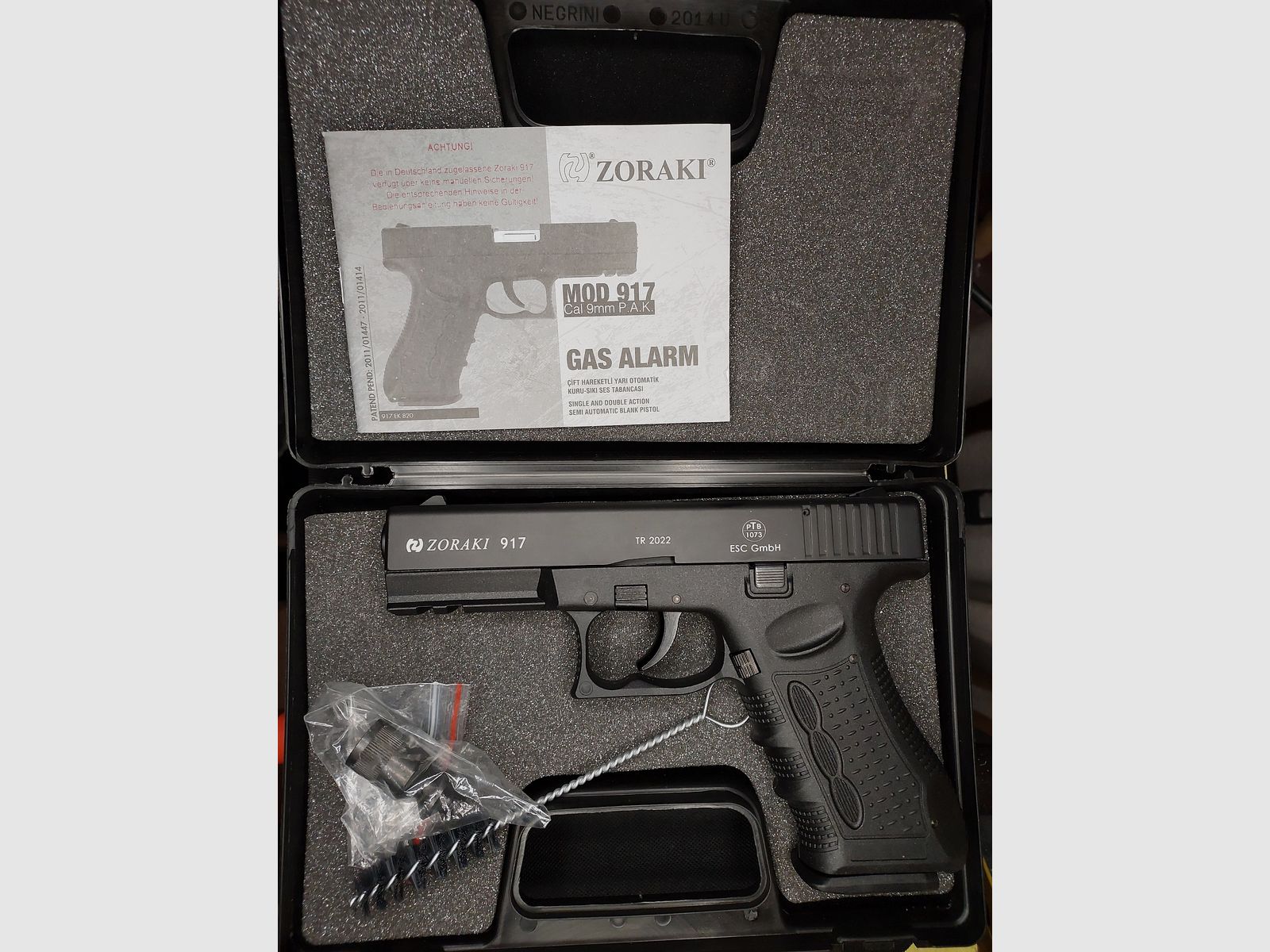 Zoraki 917 pistolet d'alarme 9mm P.A.K. (PTB 1073) comme neuf !