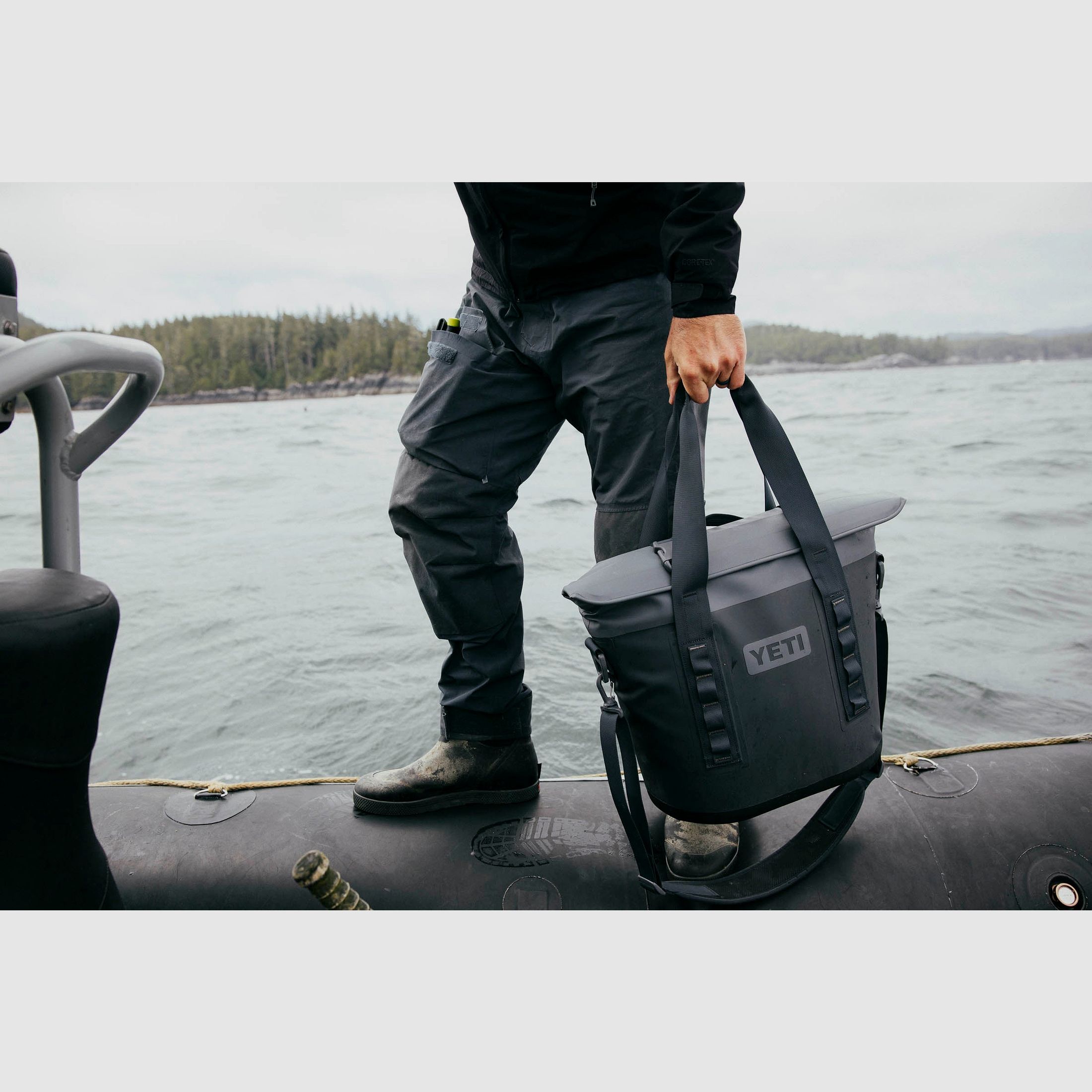 YETI® Hopper M15 Soft Cooler - Charcoal, Bild 11 von 11