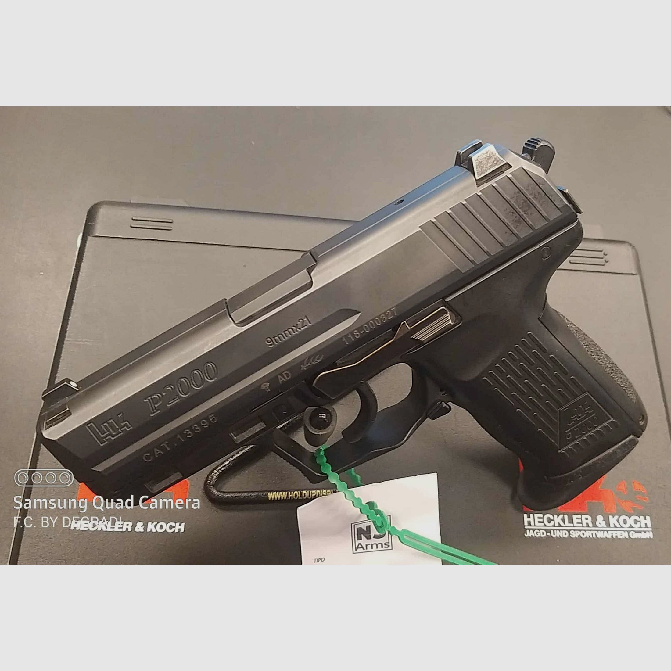 HK P2000 9X21, image 3 of 5