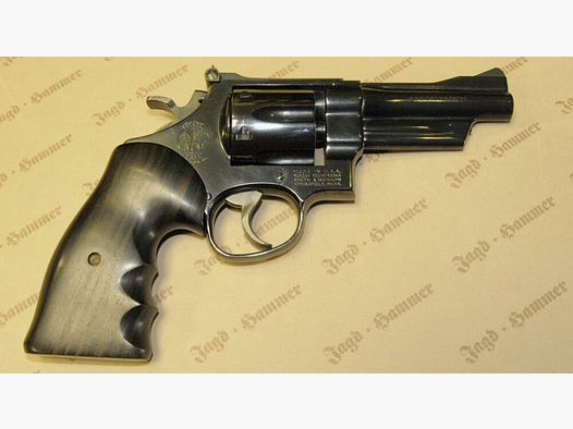 Smith & Wesson 27