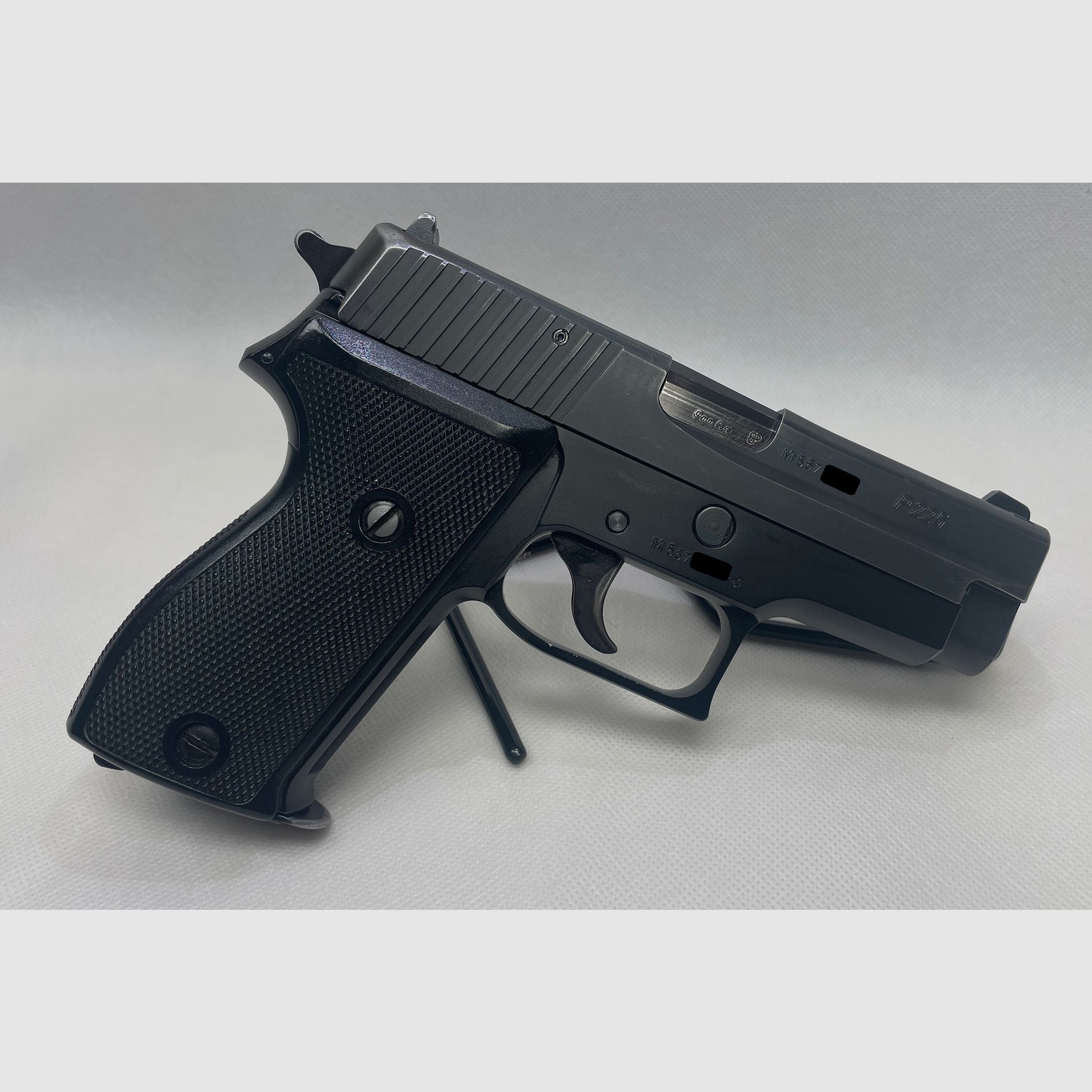 Sig Sauer P225