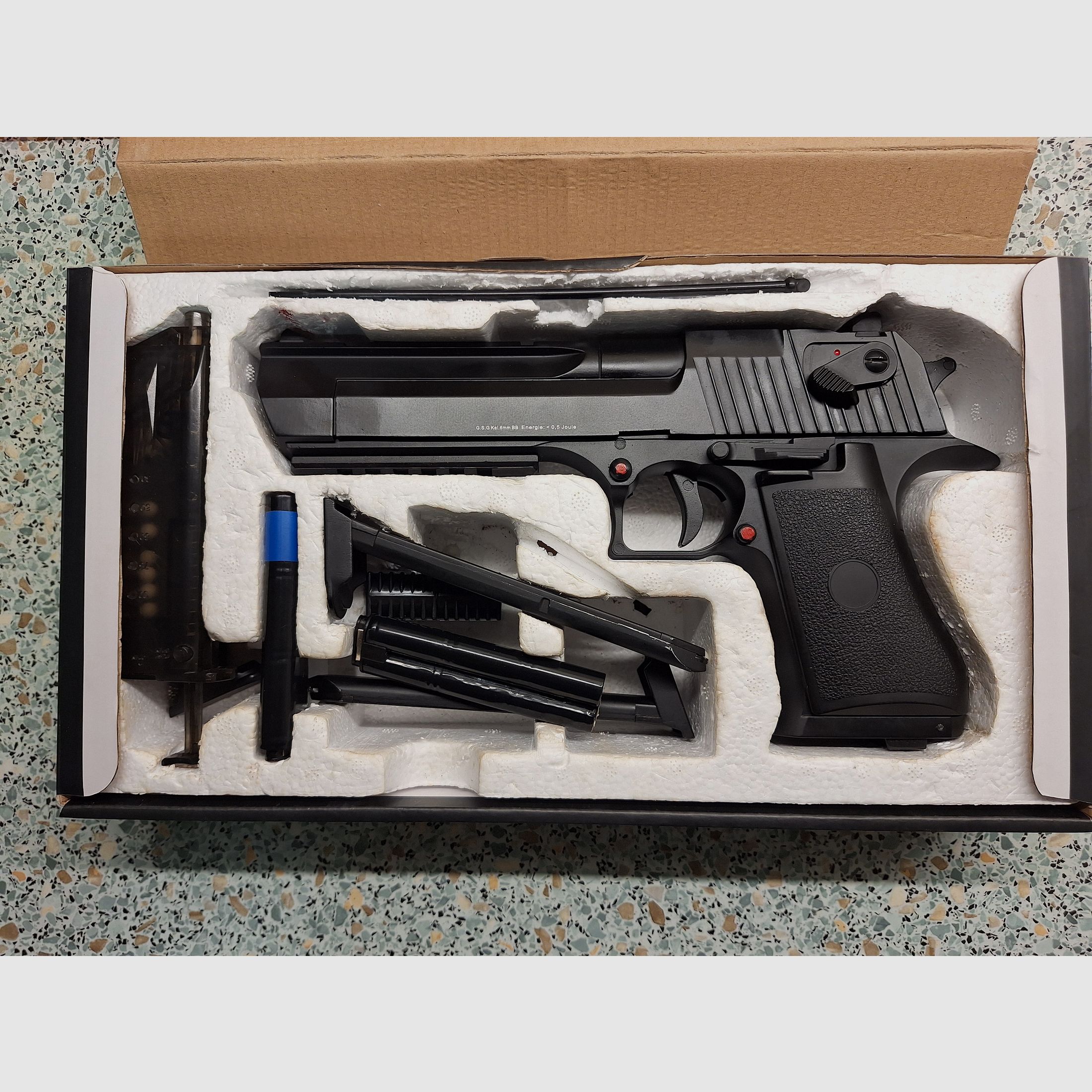 Softair CM.121 G.S.G Kal.6mm BB: < 0,5 Joule