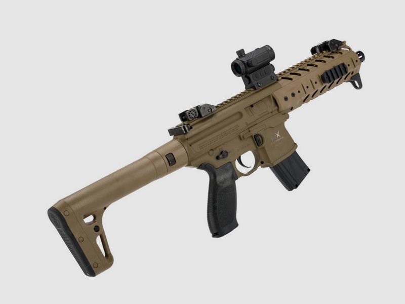 SIG SAUER MCX mit Rotpunktvisier