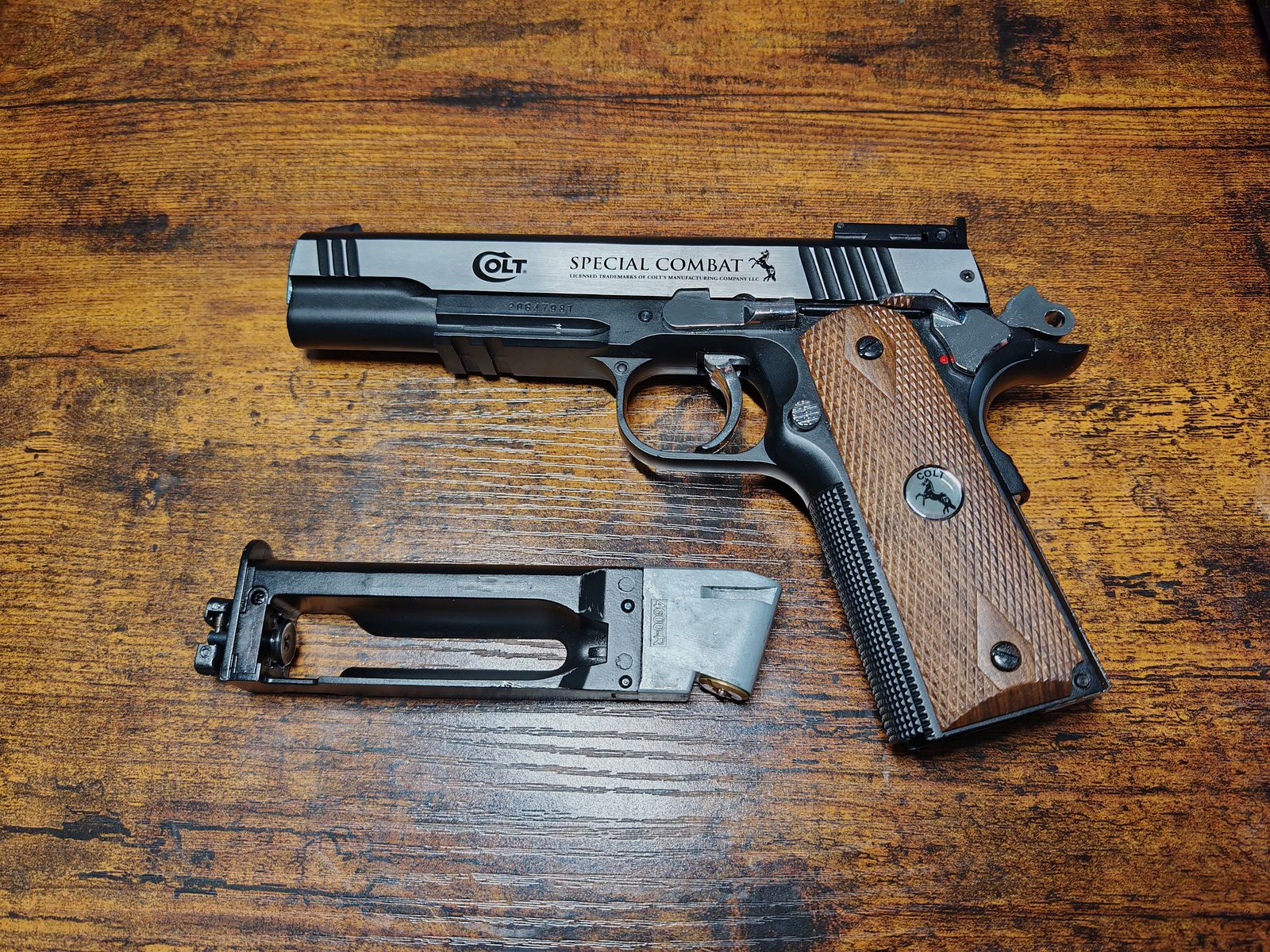 COLT SPEZIAL COMBAT Co2 / 4,5mm (177.) BB