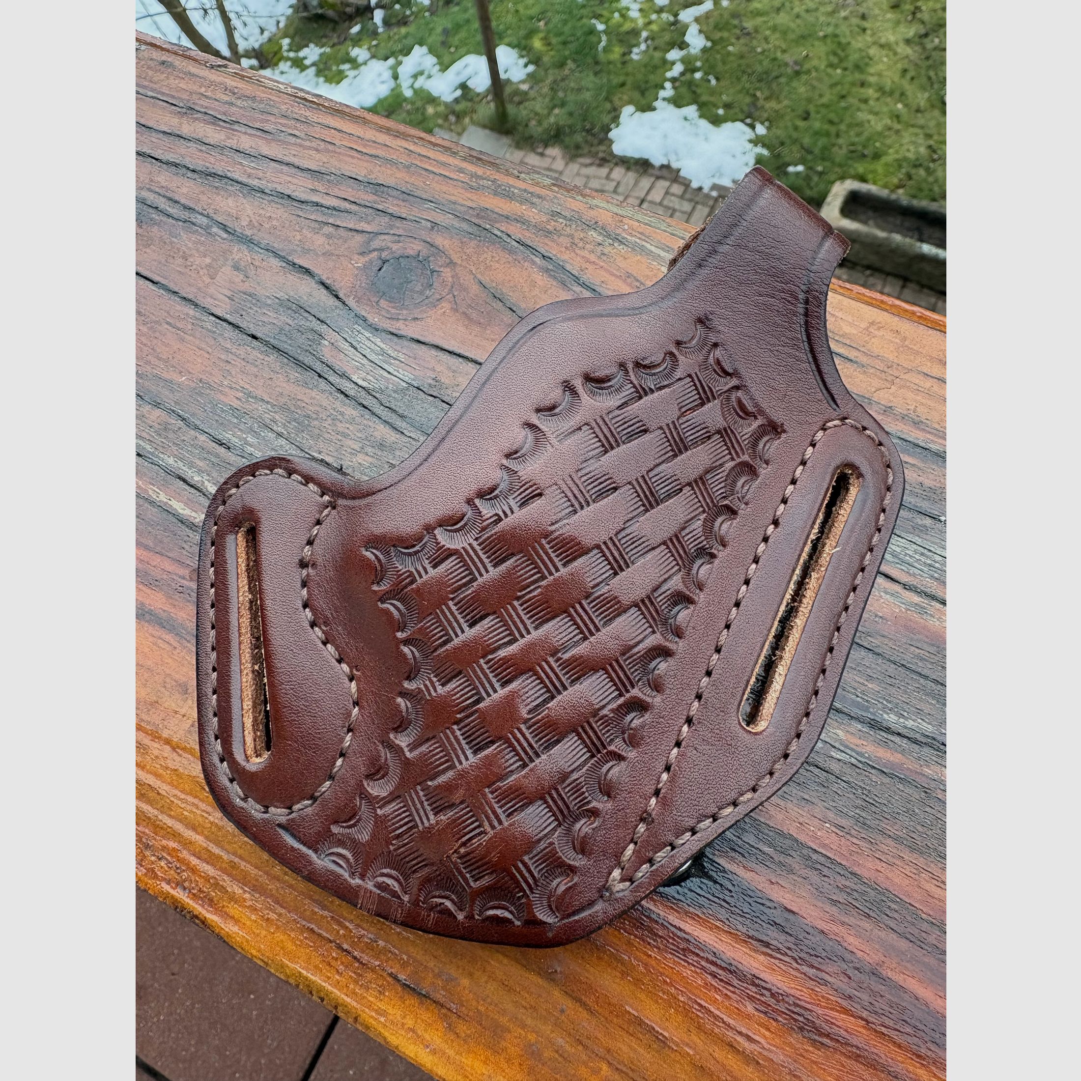 Brian C. Holster na lufcie 2 3/4" - 4"