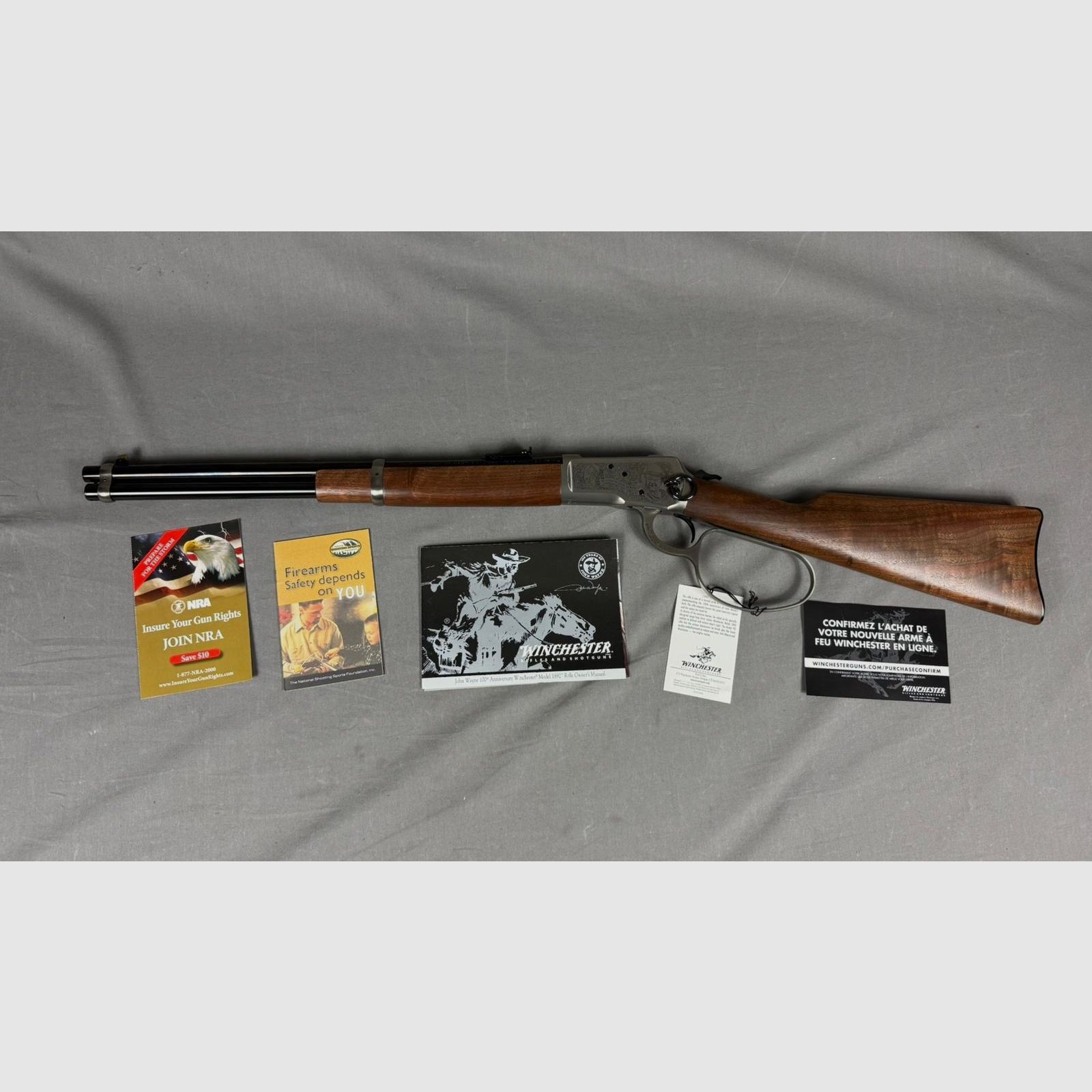 Winchester Mod. 1892  "John Wayne 100th Anniversary Custom Grade"   (.44-40 WCF)