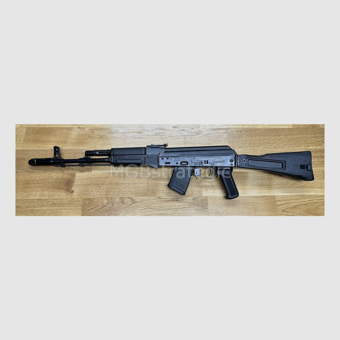 Kalashnikov USA - KR103 SFS con culata plegable 7,62x39 1/1 réplica civil de la legendaria AK103 - Sistema AK47 AKM AK74 - KR-103 SFS – Rifle de Plegado Lateral 7.62x39mm – Forjado en Frío