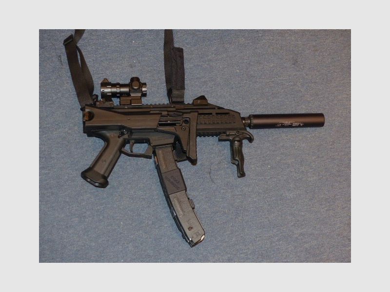 Pistole CZ Scorpion EVO3 cal. 9mm mit EVO3 B&T Schalldämpfer