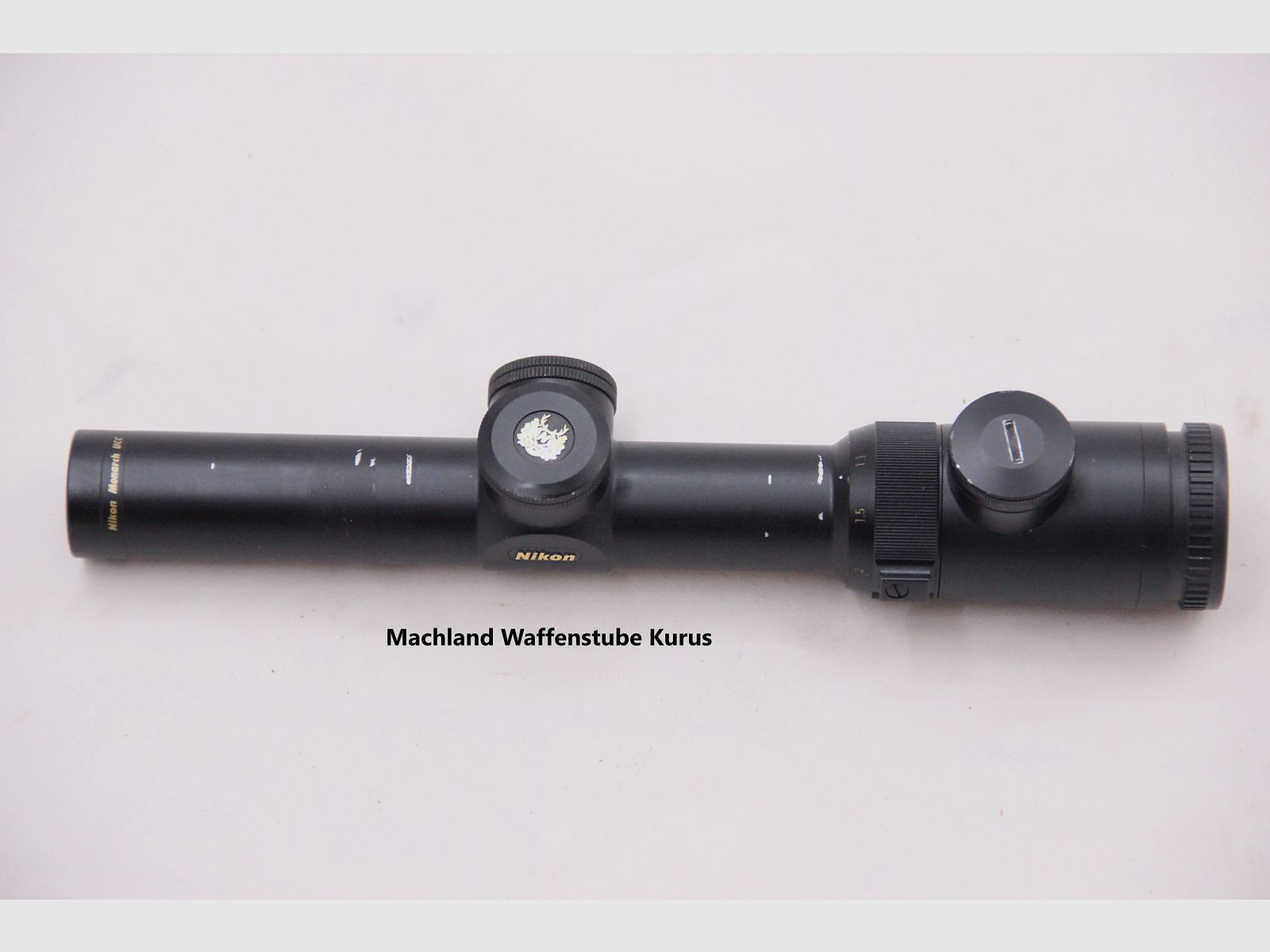 Nikon Monarch, Bild 2 von 2