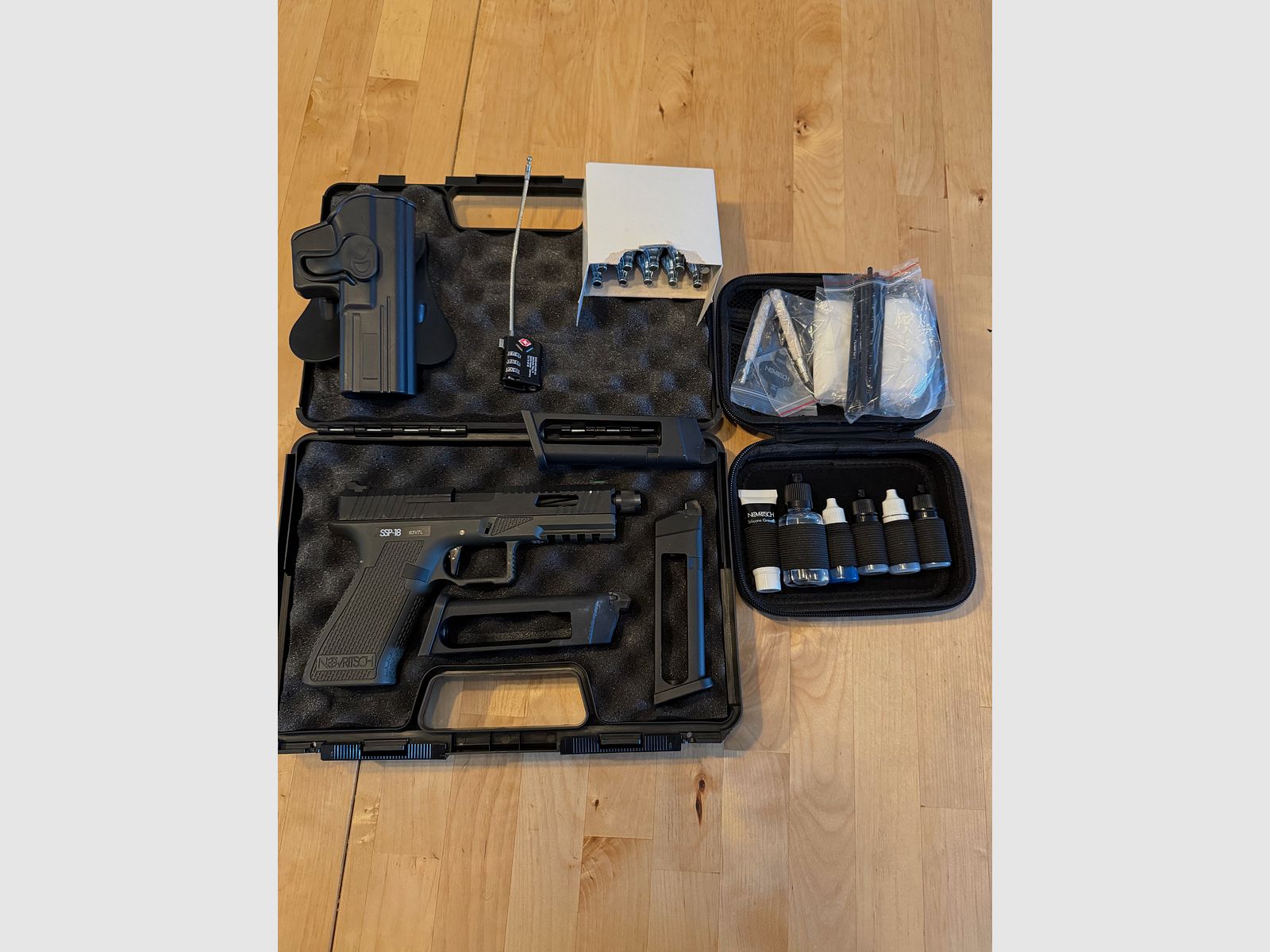 Novritsch SSP18 GBB Grün + Zubehör