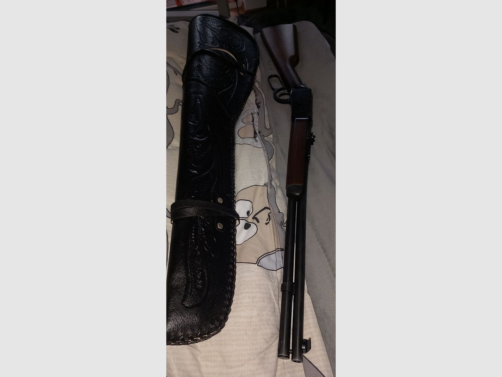 Winchester Cowboy Rifle 6mm CO2 BB Luftgewehr mit Gewehrhülle und Waffenschrank