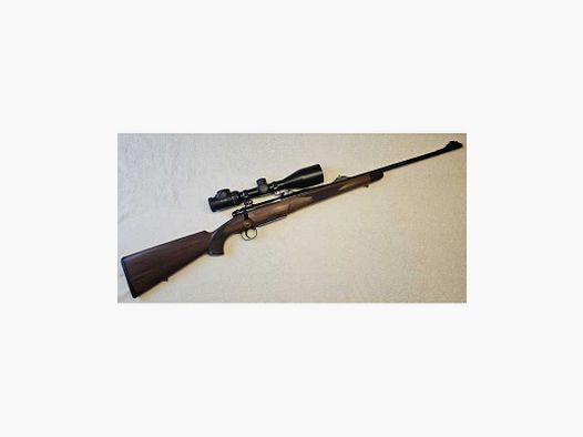 Heym SR21 8x57 IS Classic Repeating Rifle with Leica Magnus
