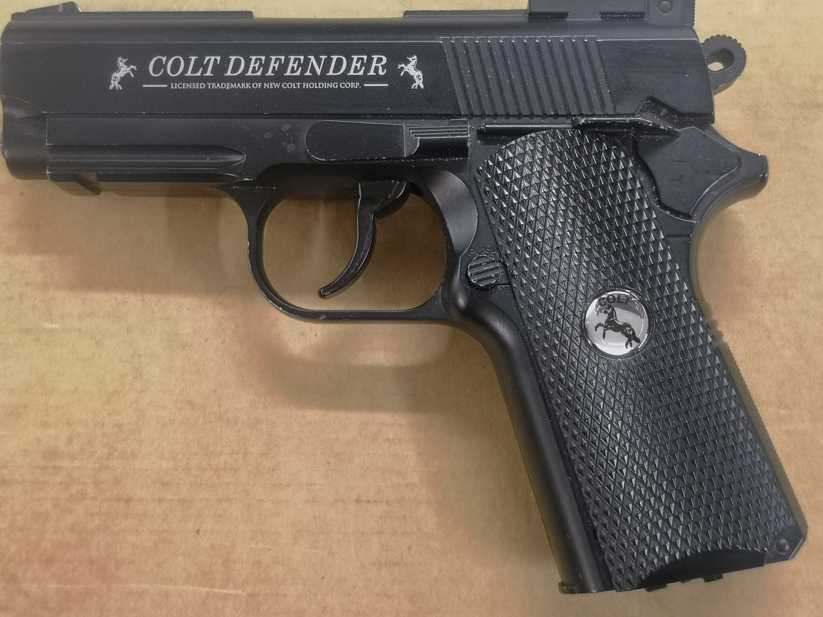 Colt Defender