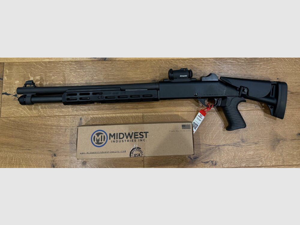 Benelli M4 Super 90 TS with Aimpoint and M-LOK front grip