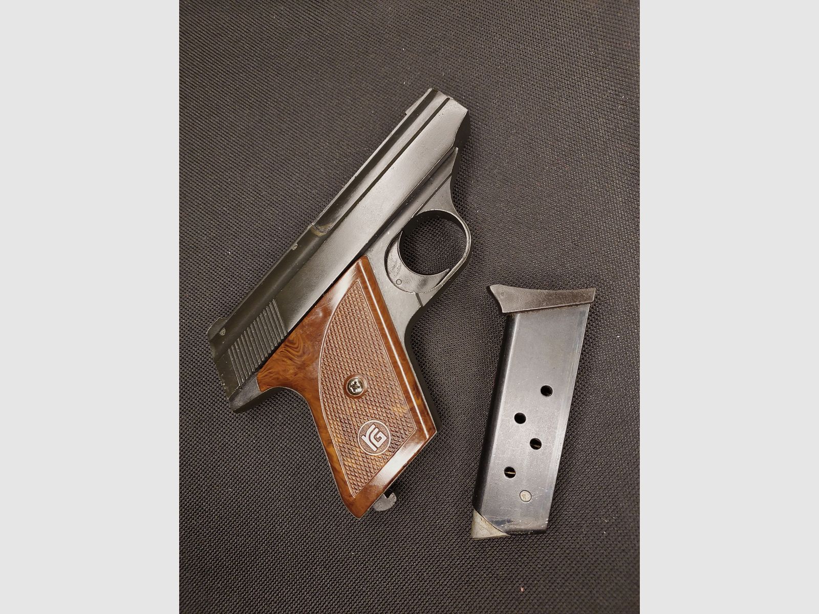 Röhm RG8 / RG 8 Schreckschusspistole 8 mm K. PTB 412 mit Schachtel und Zubehör
