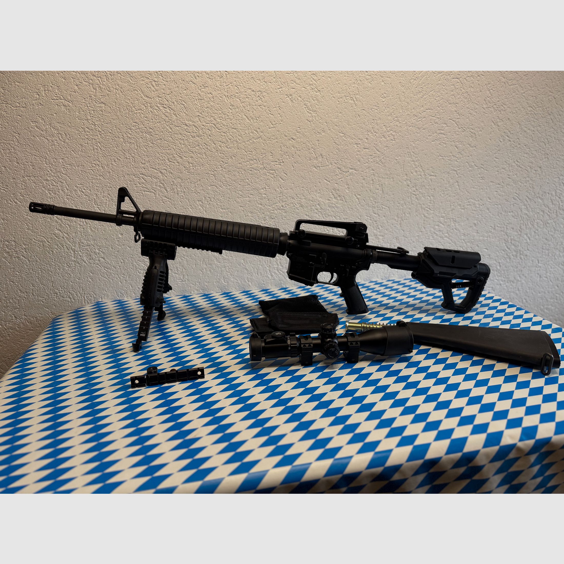 Selbstladebüchse Sabre -Defence XR15 20“ ( M16) mit ZF und Zweibein