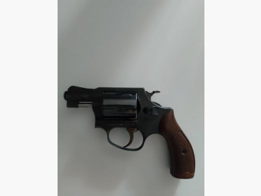 Revolver HW 37 9 mm knall