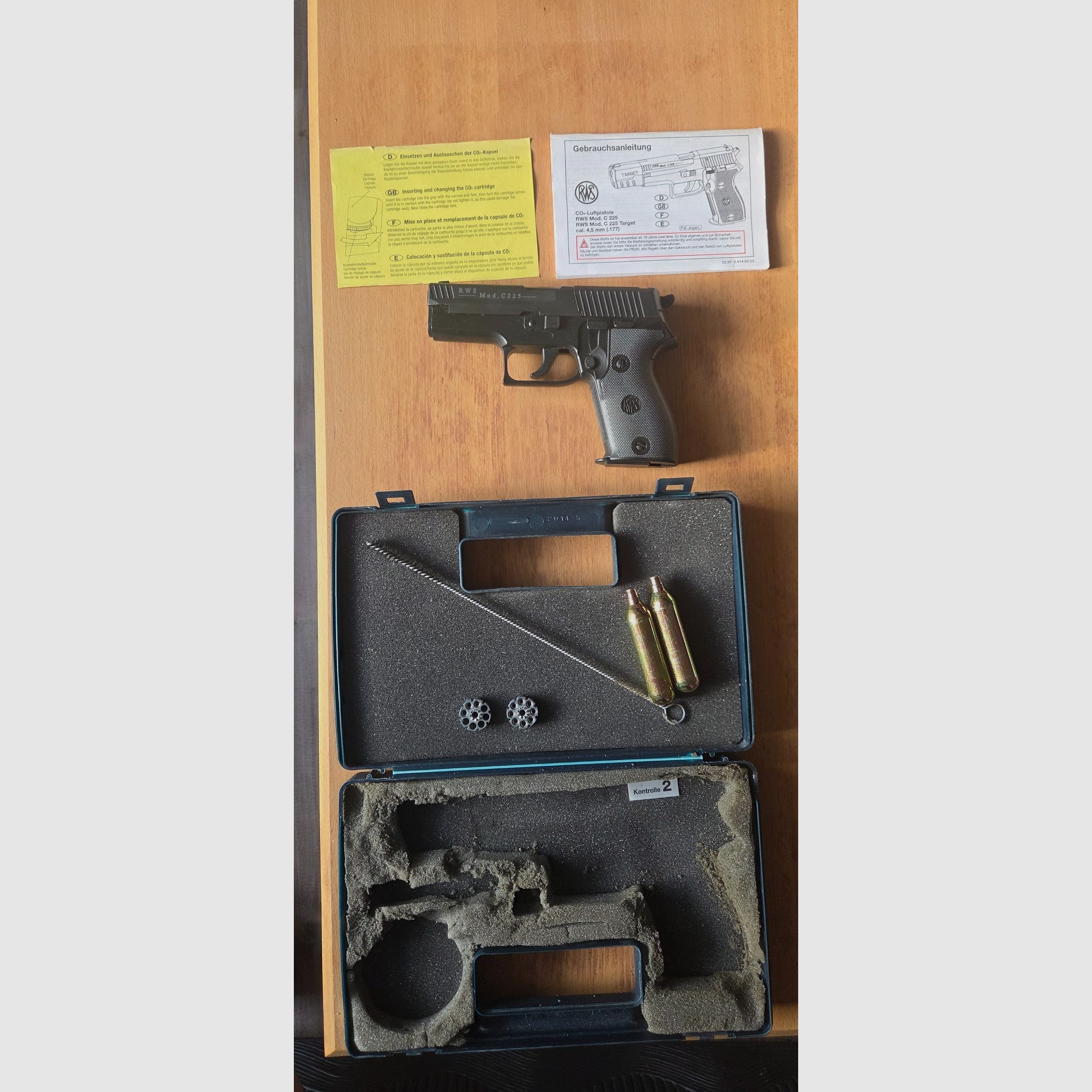 RWS Mod. C225 CO2 air pressure pistol, image 3 of 13