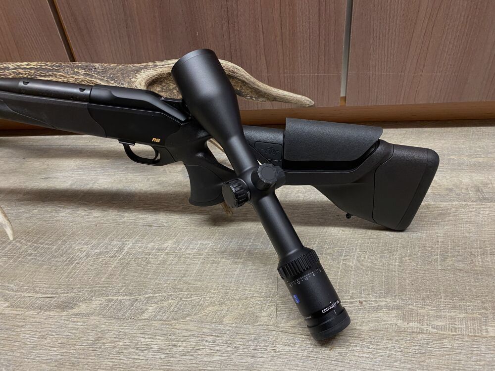Blaser R8 Ultimate, with Zeiss Conquest V6 2.5-15x56, stock comb adjustment, short barrel