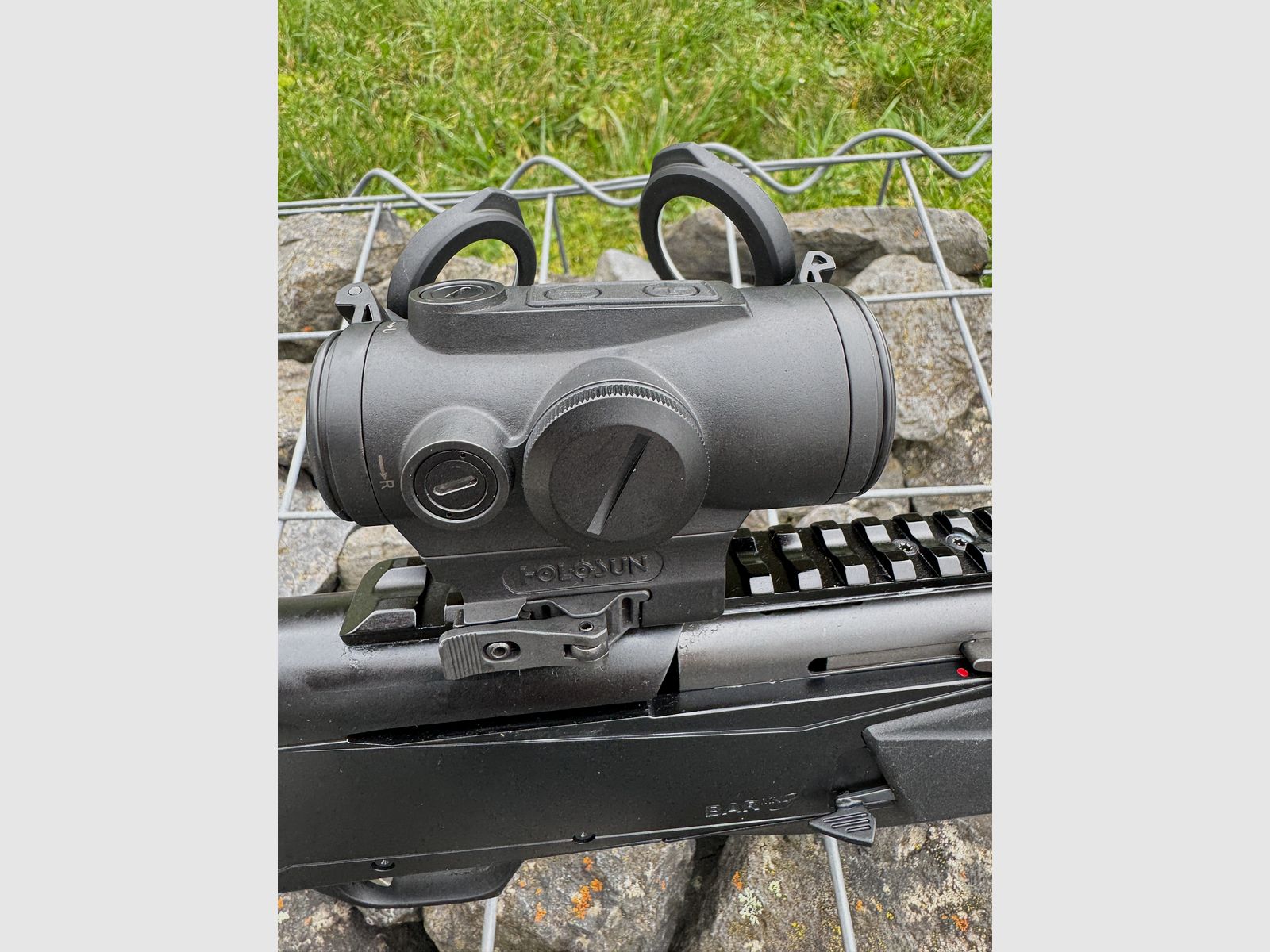 Browning BAR MK3 Tracker 9.3*62 with Holosun red dot sight and Picatinny rail - like new