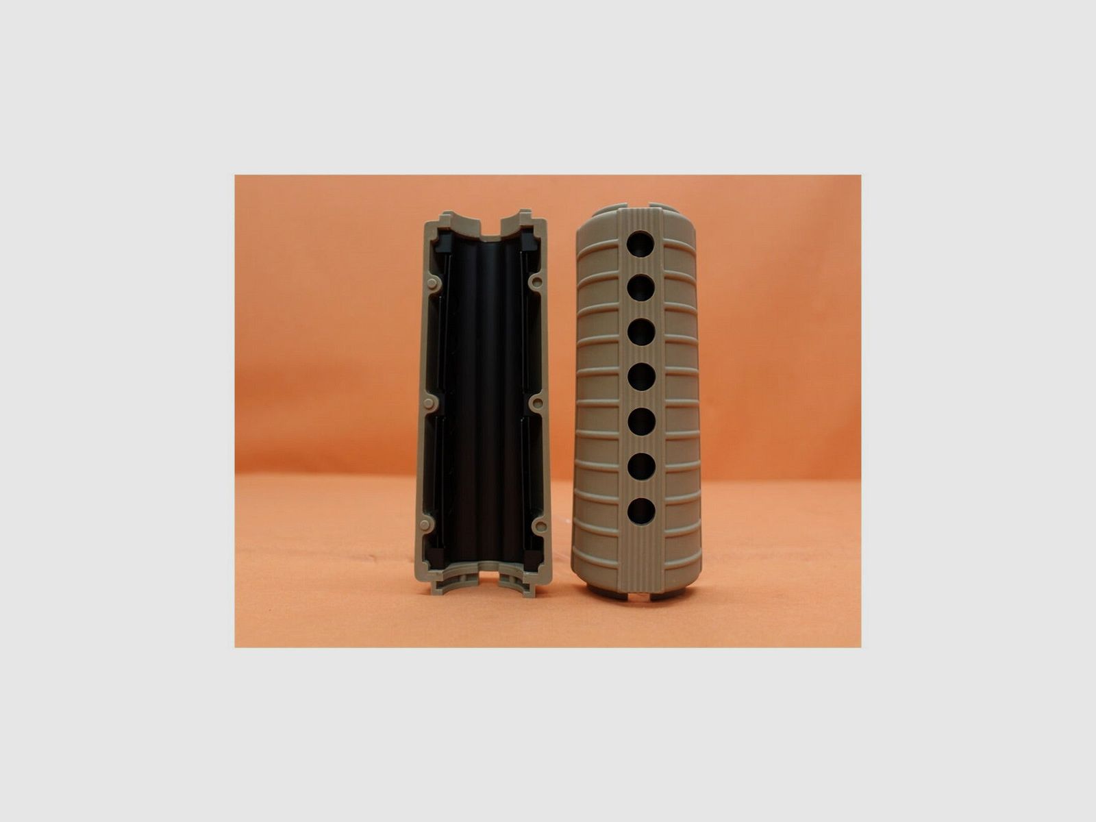 UTG AR15/M4 Carbine Polymer-Handschutz FDE mit Double Heat Shield
