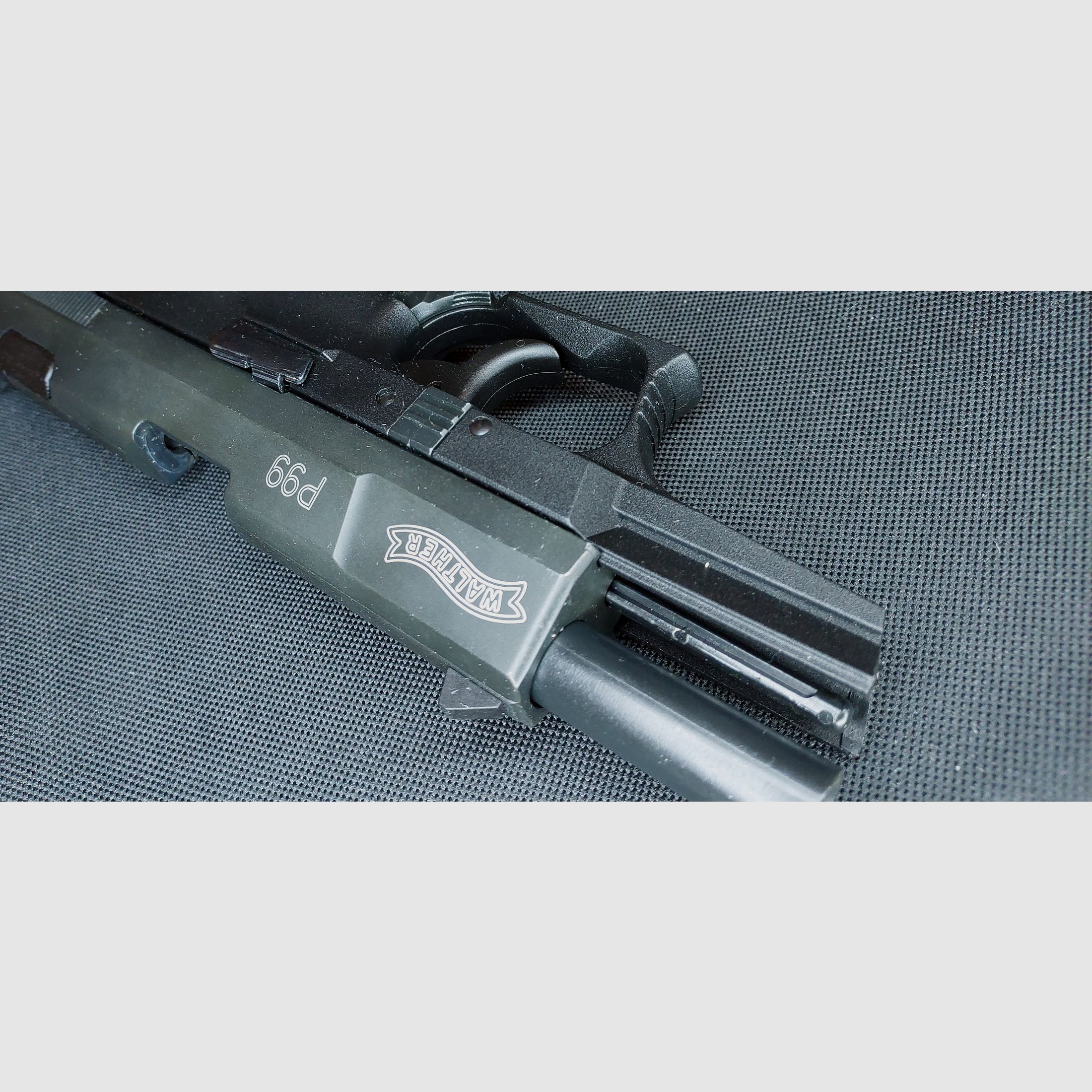 Walther P99 pistolet alarmowy 9mm P.A.K. (PTB 637) P 99