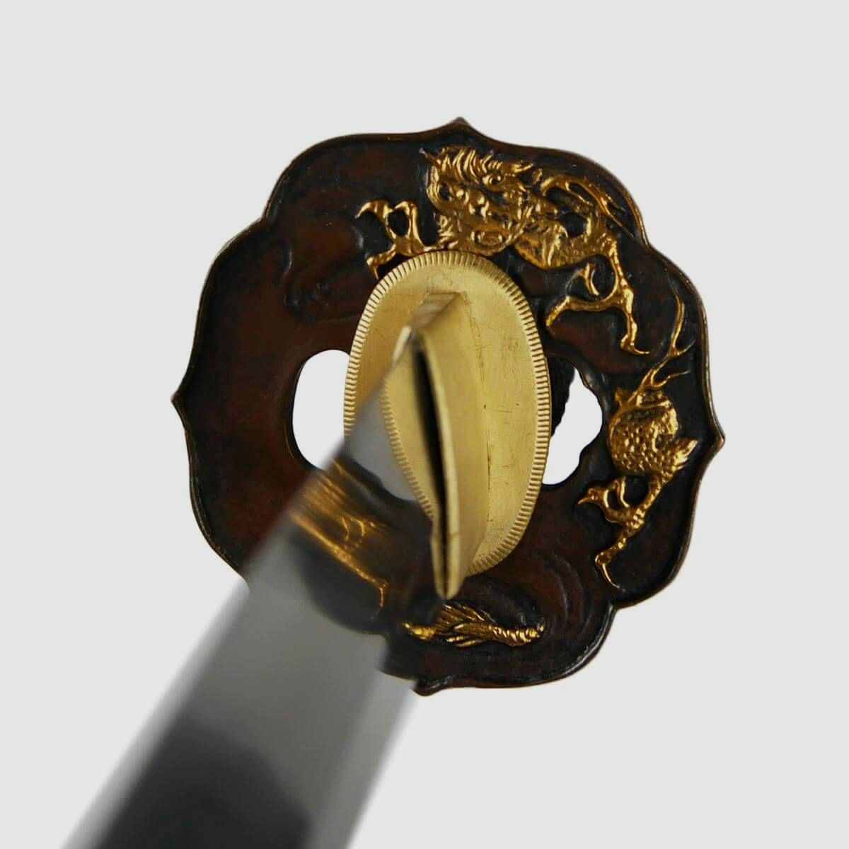 Wakizashi Samuraischwert Kuro Tatsu scharfe Klinge aus Federstahl