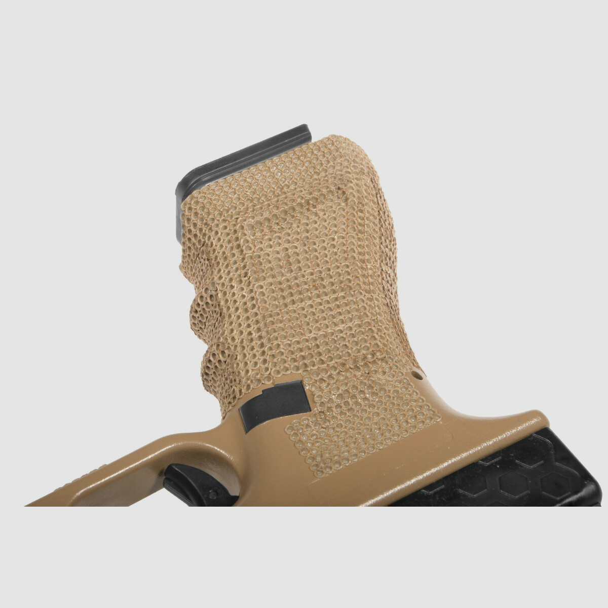 P03 GBB Airsoft Pistole in TAN | Delta Armory