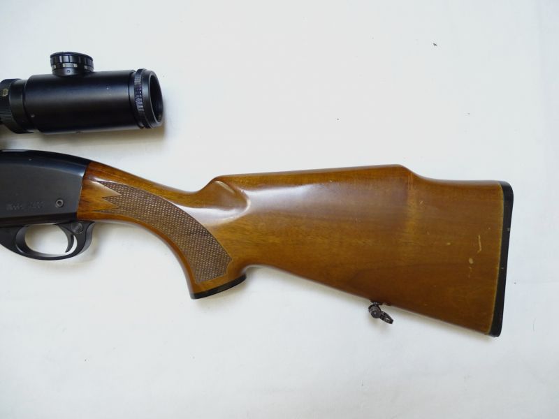 Remington Model 7400 Selbstladebüchse im Kaliber .30-06 Sprg. incl. Luger 1.5-4.5x20 Drückjagdglas