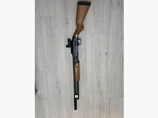 Mossberg 500 a