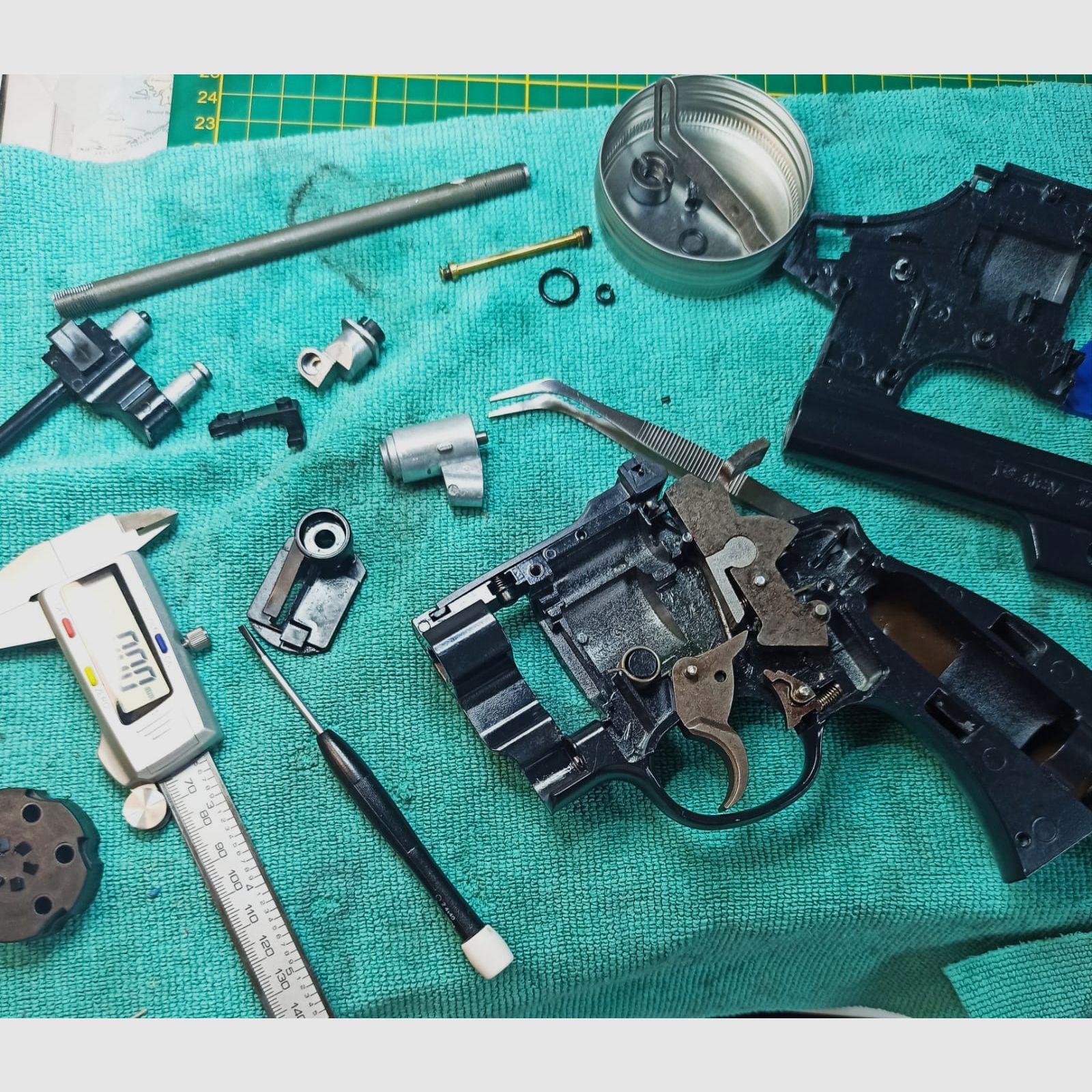 Vintage: 2 x CO2 Revolver "Daisy" Powerline 44 Diabolo 4,5 gereviseerd