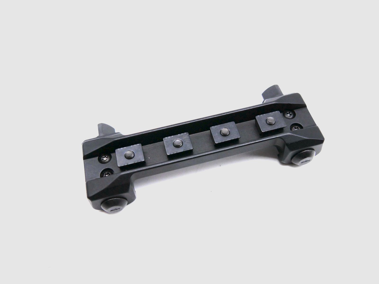 Recknagel 57045-0090 ERA tilt mounting one-piece BA 90mm BH 8.0 mm for 45°/Zeiss inner rail