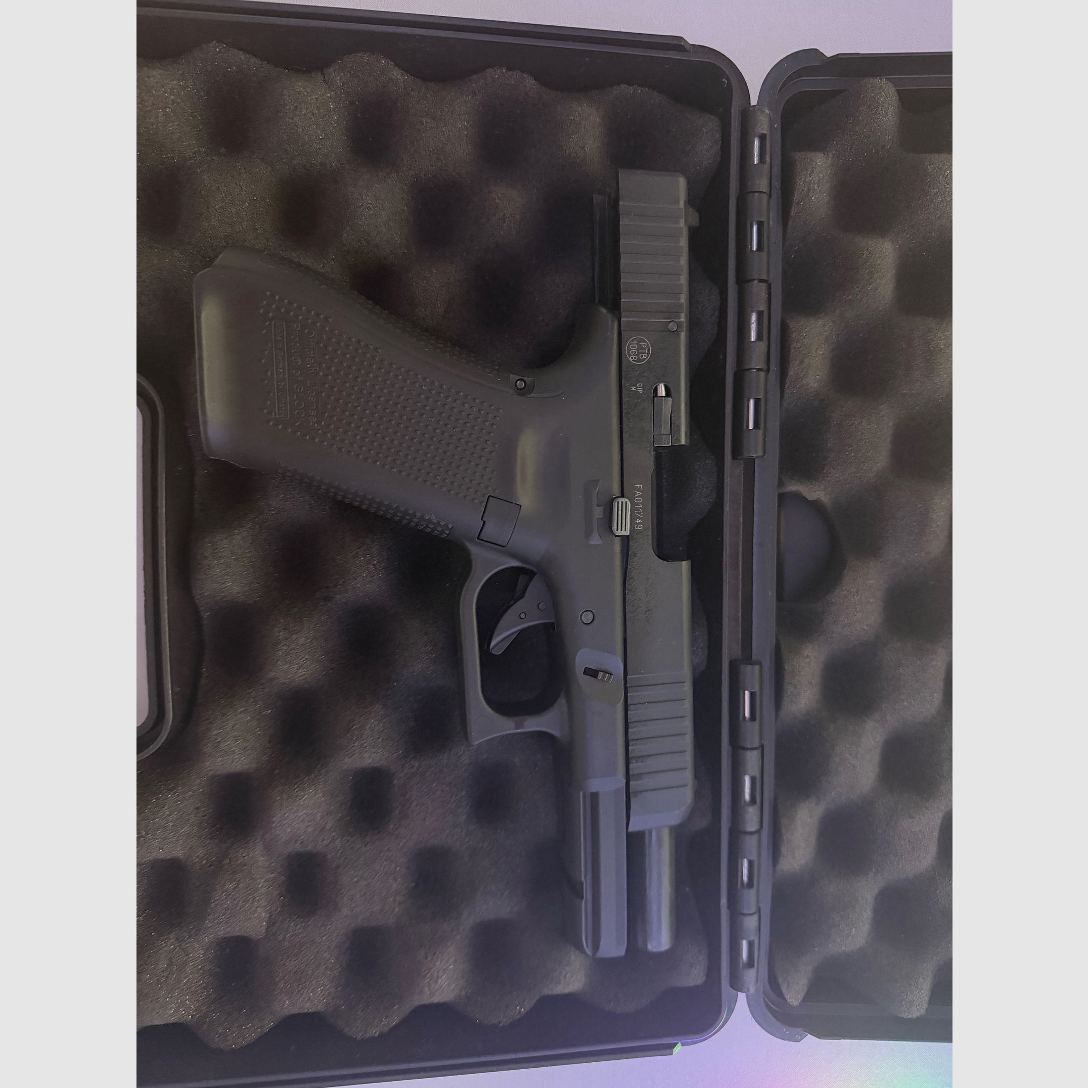 Glock 17 blank firing