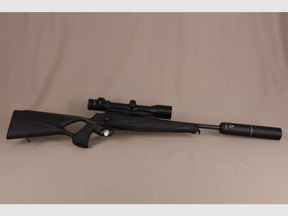 Blaser R8 Professional Success // Mit Zeiss V8 und Schalldämpfer!!