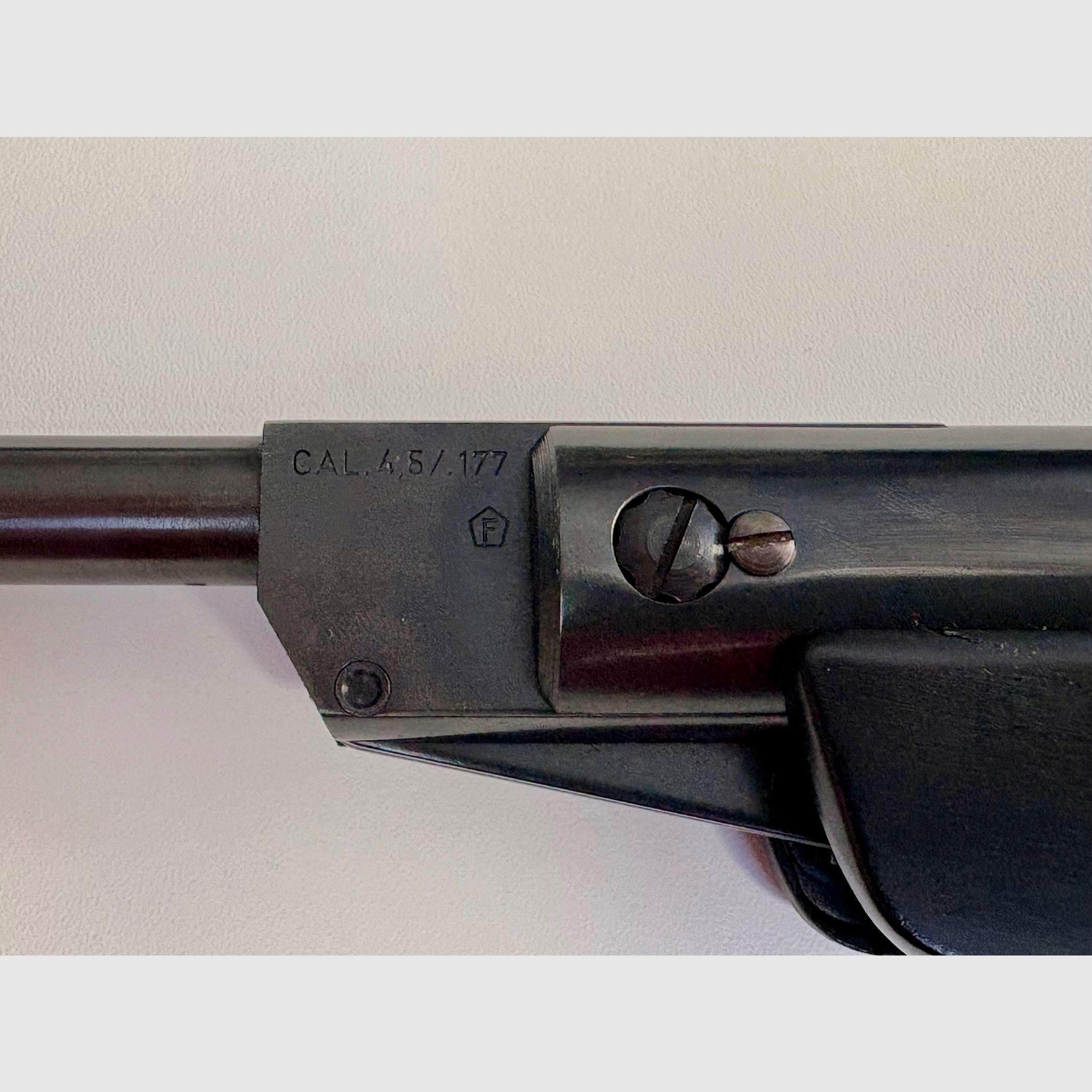 Diana 5G – Pistolet pneumatyczny. Mi F – dobry stan