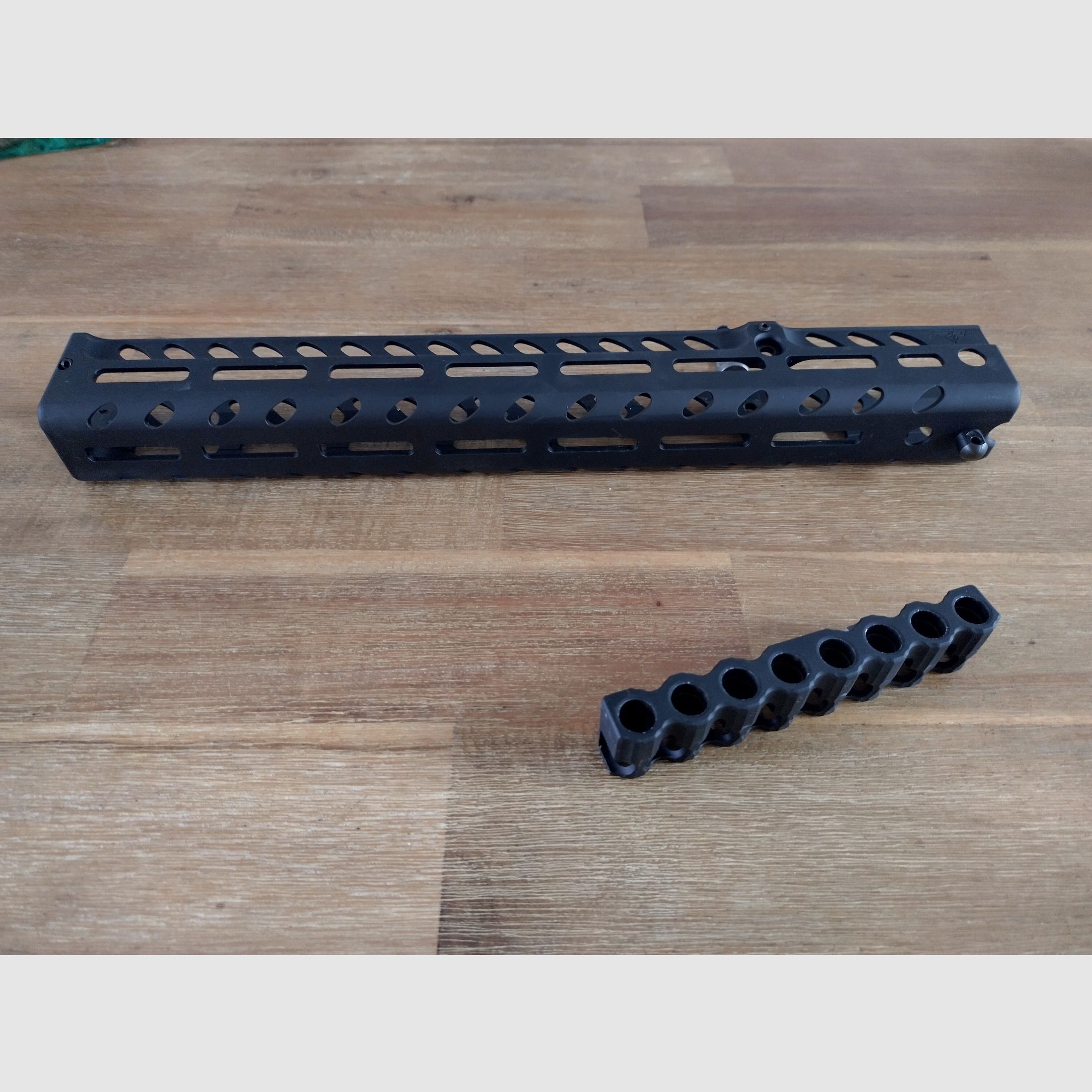 Przedni stock M-LOK - Rossi R95 / Marlin 1895 + 1894, zdjęcie 3 z 4