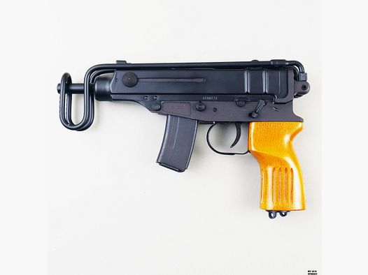 Pistole Czech Small Arms mod. VZ.61 „SKORPION“ Kal. 7,65 Br. matr. 6100121