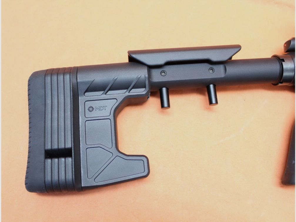 CZUB Rep.Büchse .22lr CZUB CZ457 MDT Chassis 20" Varmint Lauf/ Gewinde 1/2-20