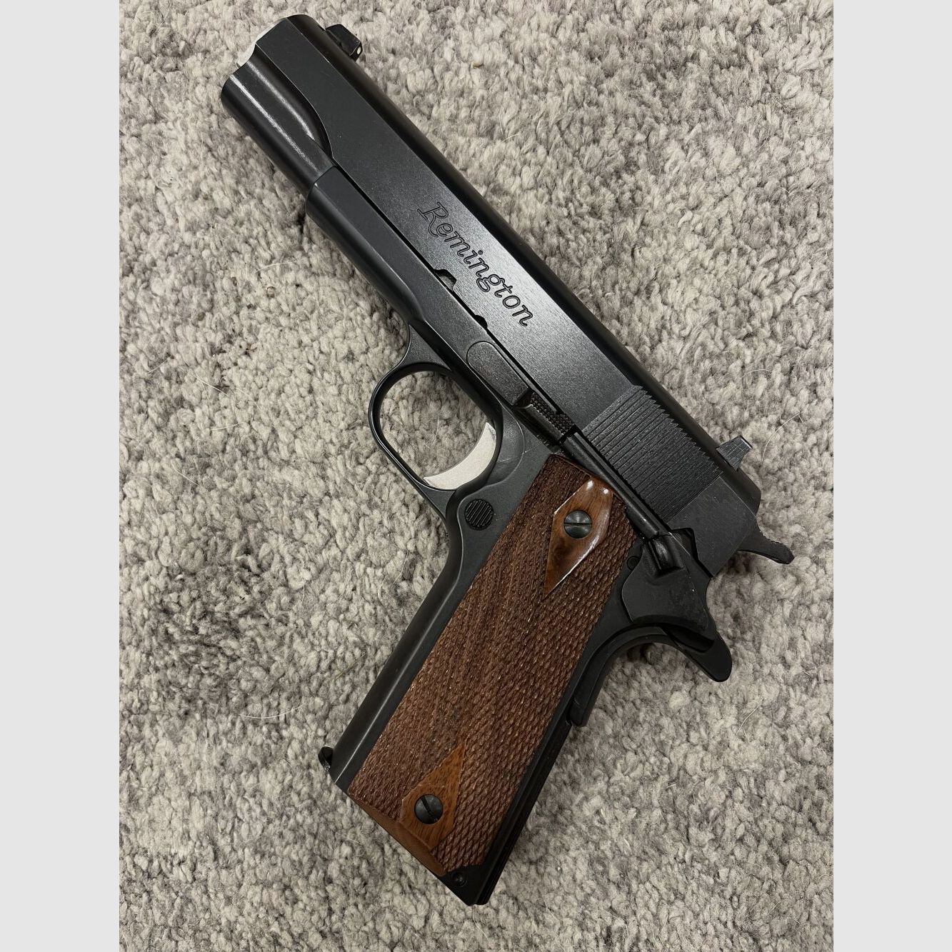 Remington 1911 R1, immagine 2 di 10