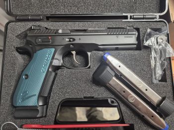 CZ Shadow 2 Barrel Bushing Sondermodell 9mm Luger