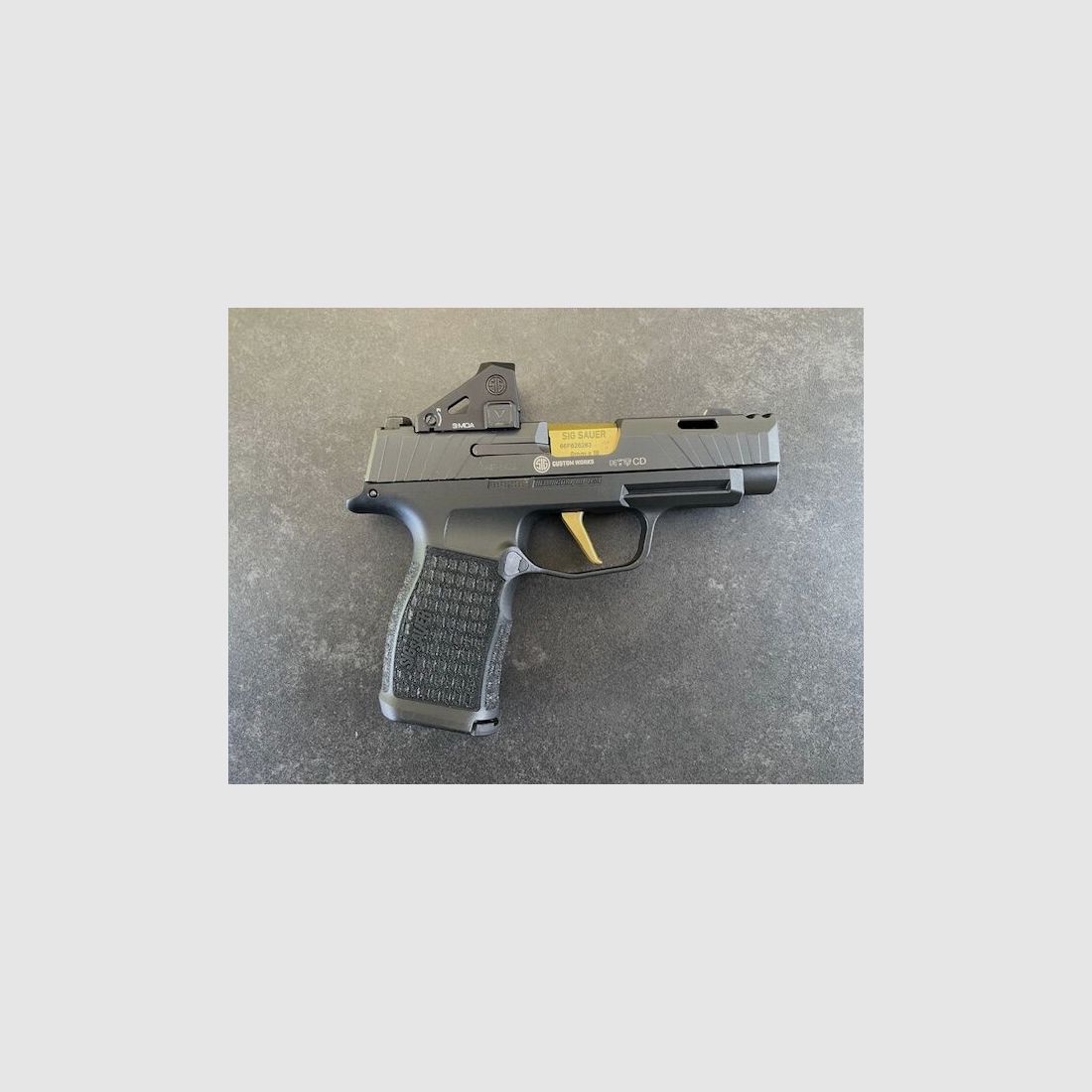 Sig Sauer P365XL Spectre Comp