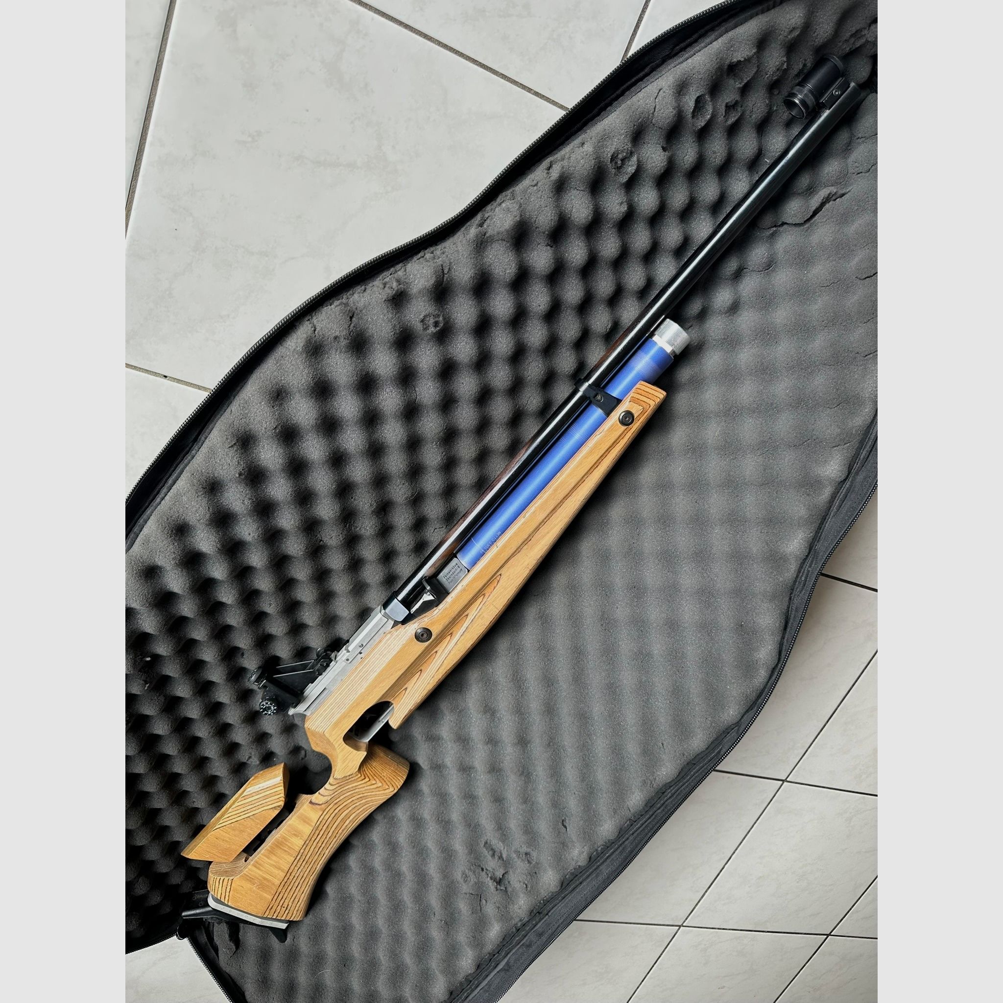 Feinwerkbau P70 left match rifle PCP air rifle wooden stock