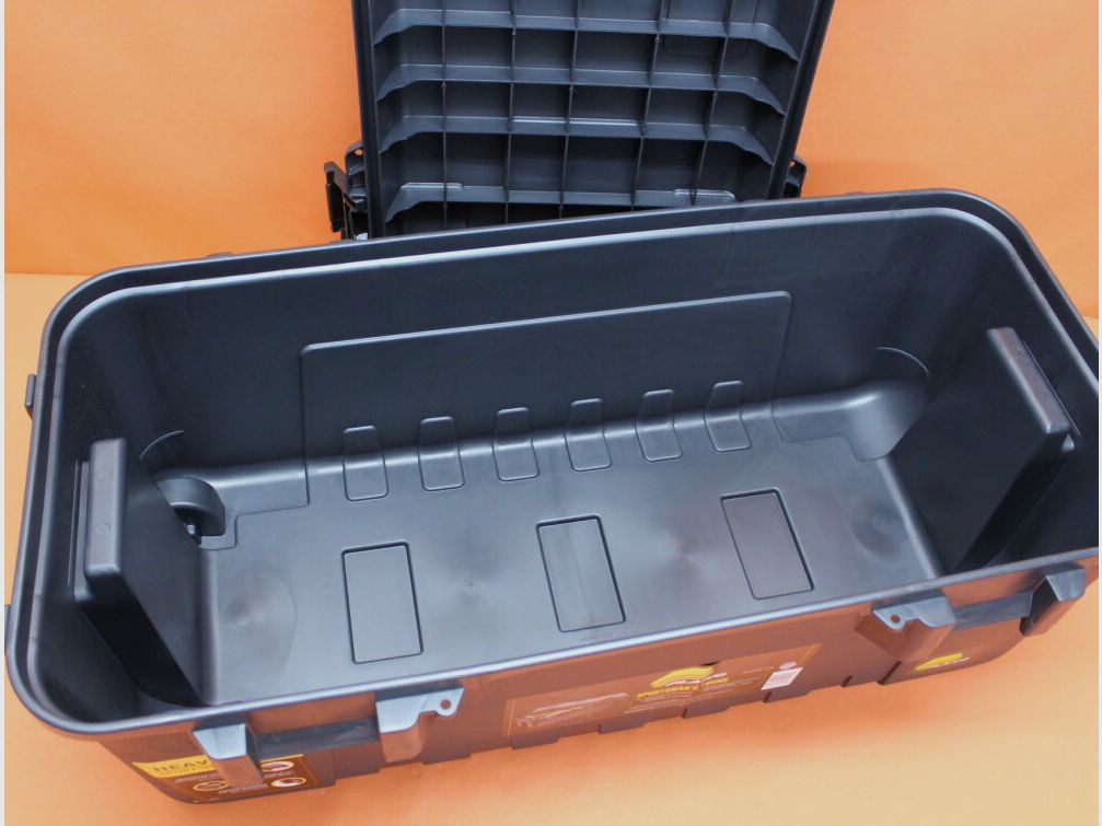 Plano Plano Grote Sporters Zwarte Koffer met Wielen: Gereedschapskist Polymer zwart ca. 96/46/36cm