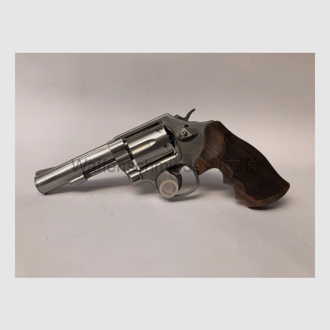 Smith & Wesson 65-8